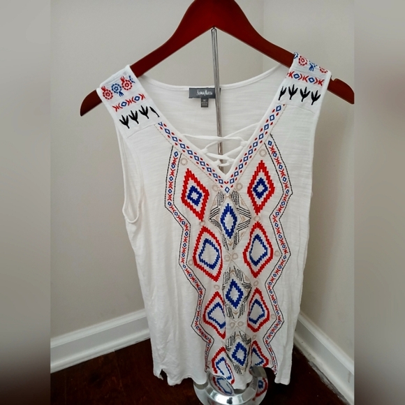 Neiman Marcus Tops - Neiman Marcus White Vintage Top